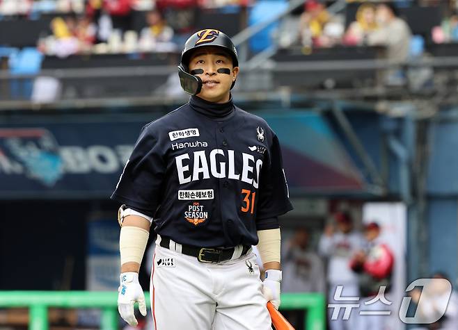 국내 '최다 안타' 기록 보유자 손아섭이 어쩌다…FA 미아 위기