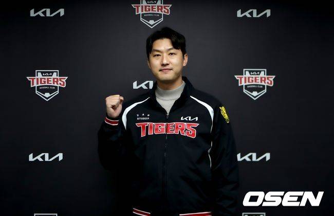 '불과 15억' 핵심 불펜 붙잡았다…'亞 쿼터 투수 無' KIA, 김범수-홍건희까지 싹쓸이 성공