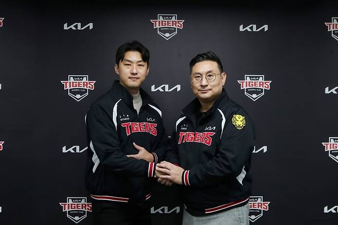 [공식] ‘불펜 싹쓸이’ KIA, 김범수 3년 20억-홍건희 1년 7억 영입…조상우까지 하루 ‘3건’