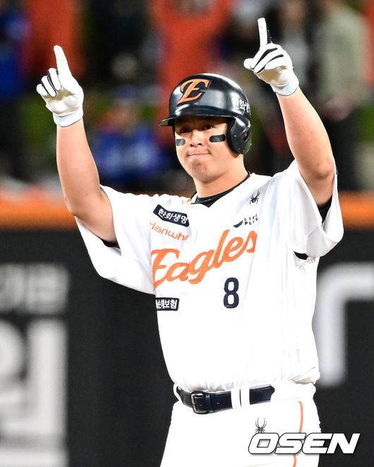 다년계약 맺기도 전에 10억! '예비 FA' 노시환 연봉 잭팟!...김서현도 200% 인상→1억6800만원, 한화 연봉 계약 완료 [공식발표]