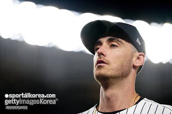 보라스 벼랑 끝 전략 실패...뒤 없는 벨린저, 양키스 오퍼 받아들여야 하나?