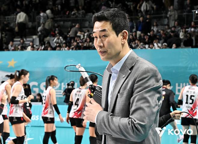 삼각편대 다 떠나고 부상 악재까지, 최하위 정관장 어쩌나