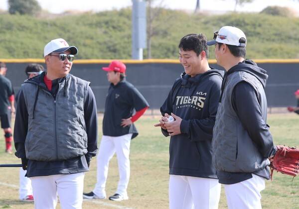 장현식이 52억인데, '업그레이드'라던 조상우가 15억이라니…굴욕적이었던 2025년, 올해 명성 되살릴까