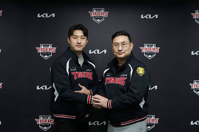 결국 이범호 뜻대로 됐다, KIA 오프시즌 첫 웃음꽃… 42억으로 A급 불펜 3명 계약 성과, ‘9위’ 치욕 벗는다