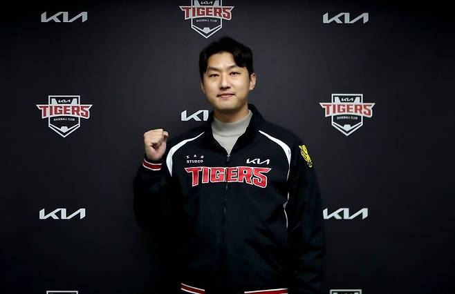 결국 이범호 뜻대로 됐다, KIA 오프시즌 첫 웃음꽃… 42억으로 A급 불펜 3명 계약 성과, ‘9위’ 치욕 벗는다