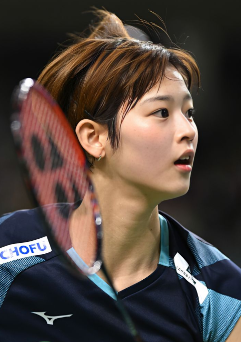 '이렇게 귀여울수가' 日 배드민턴 천년돌, 역대급 청순미에 실력도 탄탄…27분 → 31분 만에 혼합 복식 16강 진출