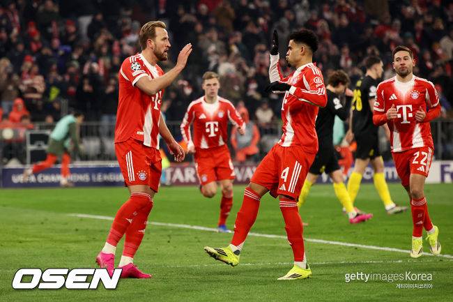 '김민재 퇴장' 지켜본 콤파니 바이에른 감독,