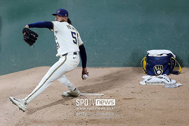 '다저스 우승길 막히나' 메츠, 또 초대형 트레이드 단행…17승 특급에이스 진짜 왔다