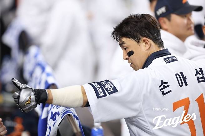므찐 오빠→외로운 오빠…한화에 손아섭은 없었다 스프링캠프 명단 발표