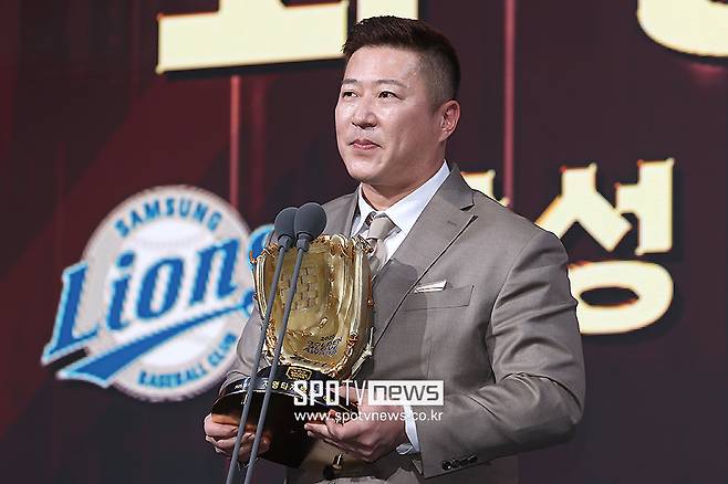 손아섭 이러다 계약 못하면? KBO 최초 대기록 추월 위기…50억+26억 선배들이 한꺼번에 쫓아온다