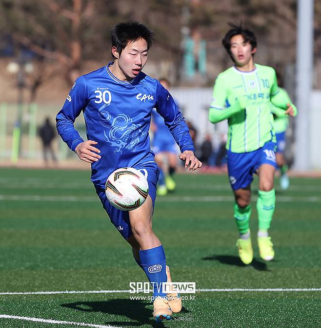 양민혁 교체 카드는 과거의 일…환상적인 감아차기 골로 우승 제조, 최강민의 '대학 대망론'