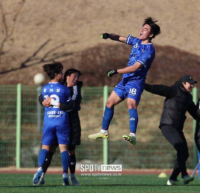 양민혁 교체 카드는 과거의 일…환상적인 감아차기 골로 우승 제조, 최강민의 '대학 대망론'