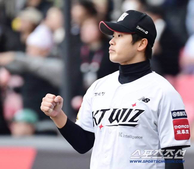 163㎞ 미국산 싱커 온다! 韓최고 마무리의 진심