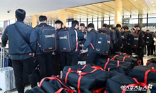 'KBO 역대 2번째' 불명예 기록 쓴 KIA…양현종의 마음도 무거웠다