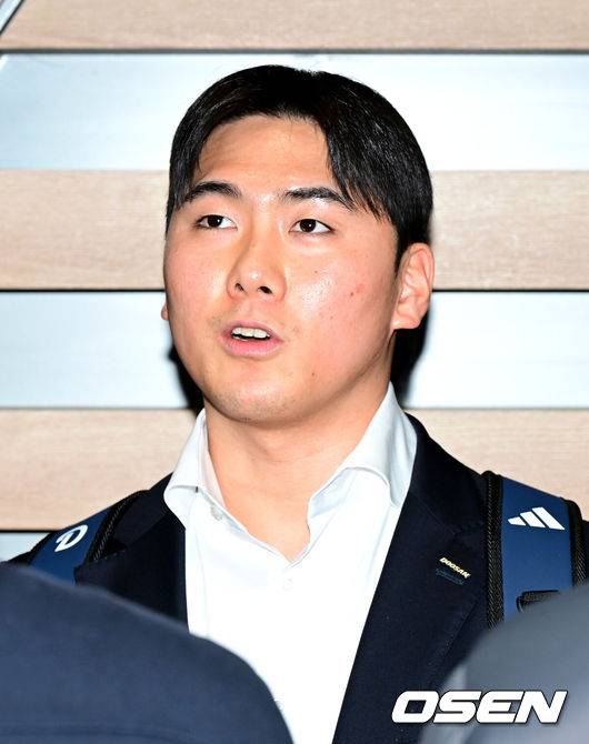 ‘2군 평정’ 최강야구 출신 포수 전역→1군 캠프행, 152억 전설 후계자 탄생하나 “내가 양의지 후계자? 솔직히 부담스럽다”