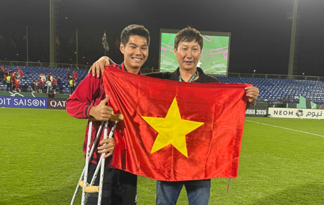 “한국 선수들 최선 다했다” 한국 울린 김상식 감독…“10명이어도 버틸 수 있다는 자신감 있었어”