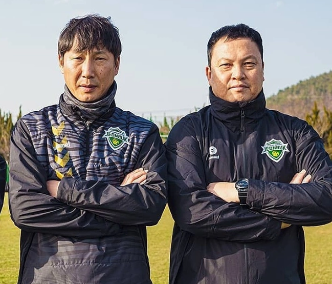 이운재, 왜 거기서 한국 축구 울리나요?…베트남 한국전 승부차기승 '숨은 공신'