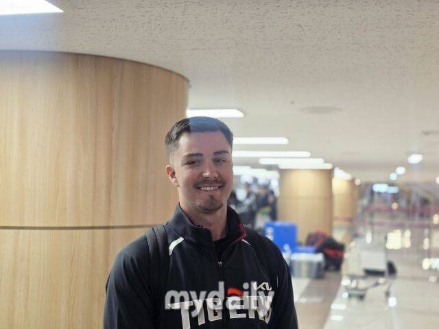 “KIA에서 잘 영입했다는 소리 들을 수 있게” 박찬호+손시헌 반반 버전…2.2억원 유격수로 80억원 유격수 지울까