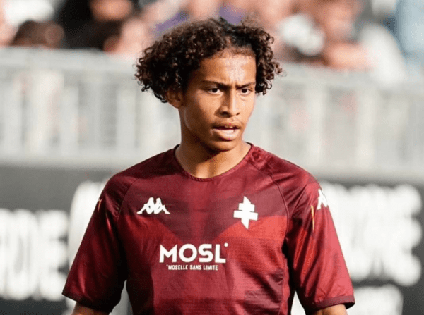 '40명 사망·120명 부상' 끔찍한 새해 참사...연인 구하고 '전신 화상' 당한 19세 유망주, 아픔 딛고 전한 근황