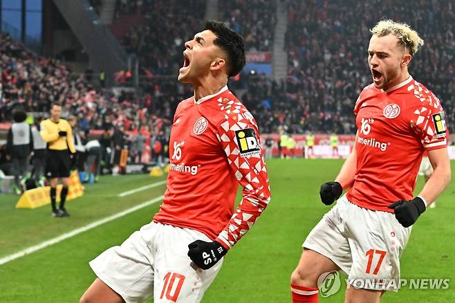 뮌헨, 김민재 100번째 경기서 아우크스부르크에 시즌 첫 패배