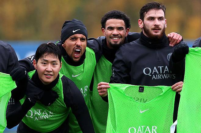 '대반전' 이강인, PSG에 제대로 발목 잡혔다…아틀레티코 이적 무산→잔류 확정