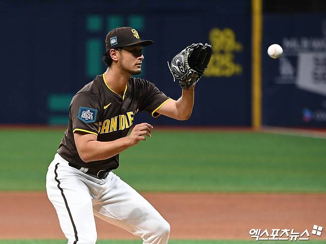 '박찬호 대기록 눈앞인데' 이대로 현역 생활 끝? 다르빗슈