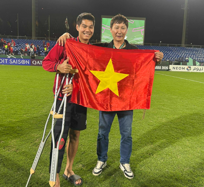 '김상식 매직' 베트남 정부도 감격했다...韓 꺾고 '동메달' U-23 대표팀에 '포상금 1억원' 수여