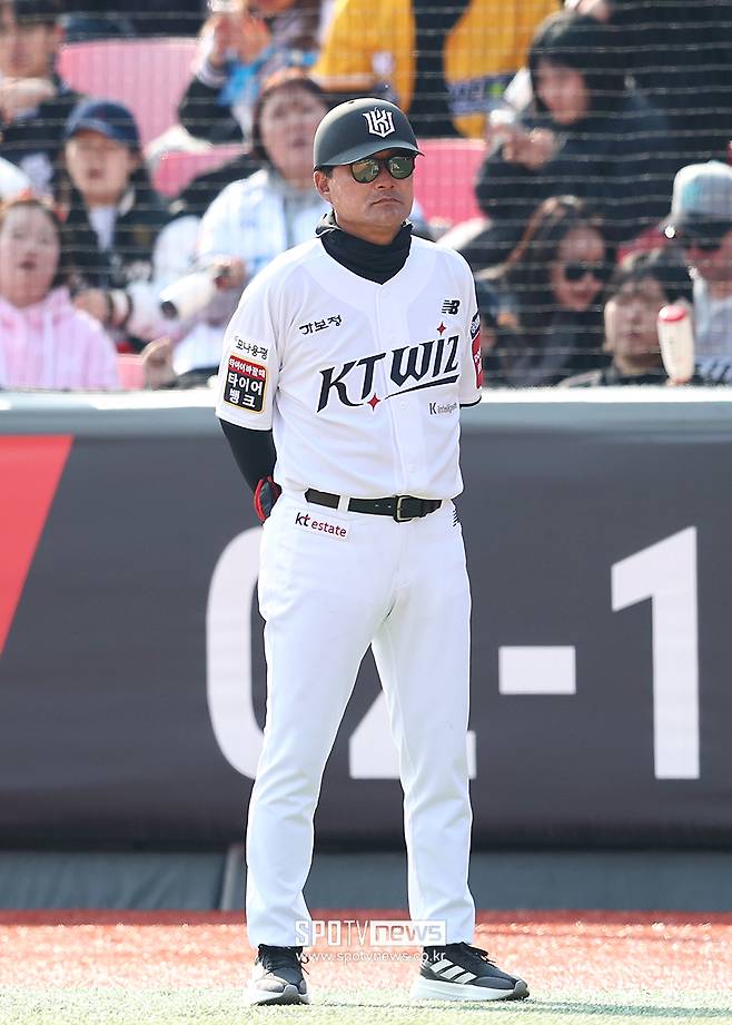 KBO 감독 포기하고 최강야구 갔는데… 프로그램 불투명이라니, 이종범 앞날은 어떻게 될까