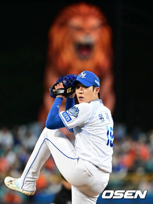 원태인 영입→보상금만 30억 실화냐…삼성 왜 8년차 연봉 10억 안겼나, 해외 진출 못 막아도 푸른 피는 지킨다