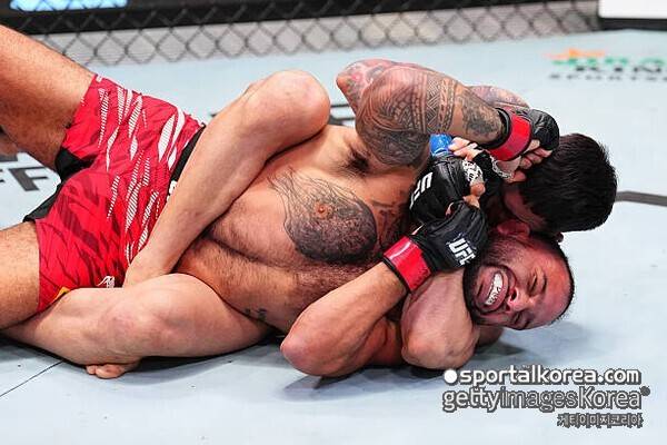 UFC 또 승부조작 논란 터졌다→경기 전격 취소, 화이트 대표 '오피셜' 인정