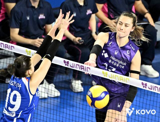 '이런 반전이' 5년 전 방출될 때 상상했나, 어떻게 김연경 없는 흥국 에이스가 되었나…할머니 나라에서 일내다