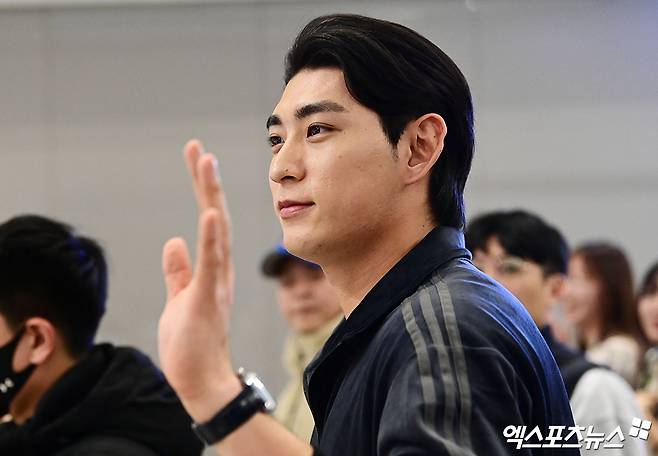 이정후 이게 무슨 일인가, 4시간 LA 공항 구금→통역은 한국으로 돌아갔다