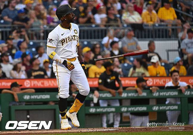 “다저스가 커쇼 이렇게 대했나?” 초대 못 받은 프랜차이즈 스타 분노 폭발, 이대로 은퇴 위기 몰리나