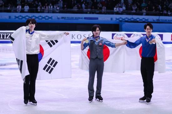 일본→일본→일본→일본→한국→일본…