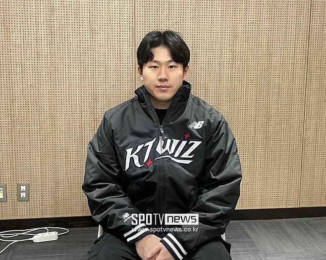 손아섭처럼 트레이드→FA 됐는데…20대 후배는 부진해도 48억 대박, C등급 38세 검객은 소식이 없다