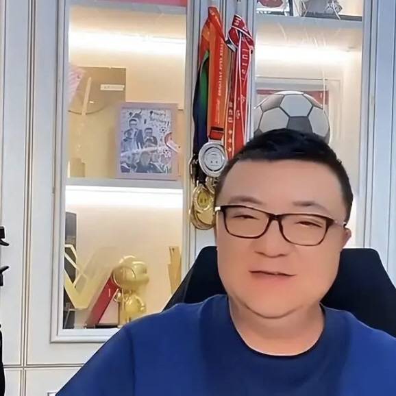 “손흥민은 위선자” 망언의 주인공 또 사고쳤다→“일본 축구 끝났다”더니 결승 0-4 대참사...中 팬들 ‘이제 그만’ 폭발