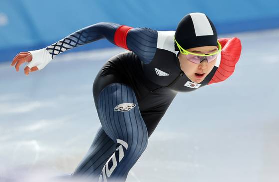 미끄러진 세계 1위 올림픽은 ‘복수극’