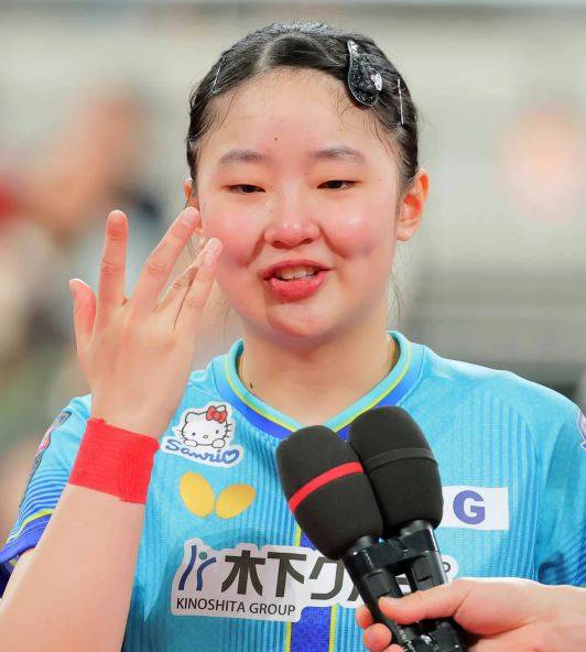 '삐약이' 신유빈 상대 압도적 우위, 17세 日 탁구 초신성...일본 무대 제패→끝내 눈물