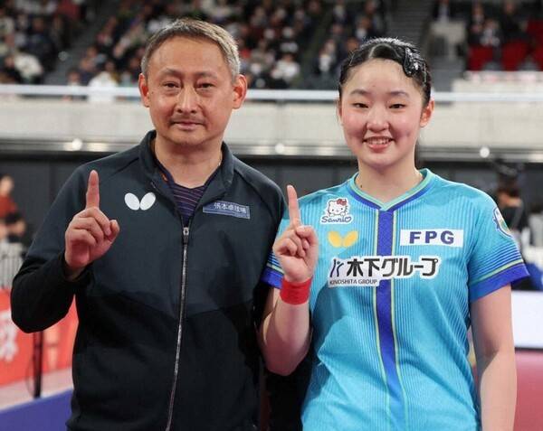 '삐약이' 신유빈 상대 압도적 우위, 17세 日 탁구 초신성...일본 무대 제패→끝내 눈물