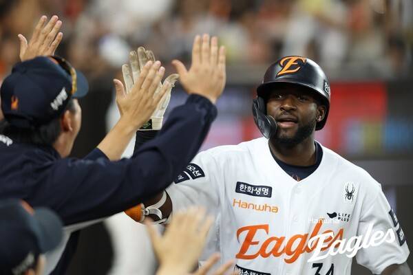 '前 한화' 플로리얼, '이글스' 떠나 '라이온스'에 새 둥지…윈터 리그 불방망이→2026년도 멕시코 무대 누빈다