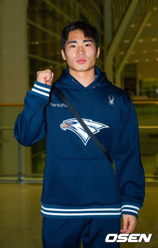 설마 손아섭이 26번째 선수에게도 밀리나…김범수 보상선수, 한화가 외야수 선택하면 어떻게 되나