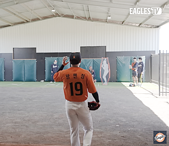 최재훈 깜짝 놀랐다!