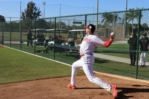 첫 피칭이라 가볍게 던졌는데 이런 구위가...포수 이지영-경헌호 코치 대만족, SSG 베니지아노 대물일세