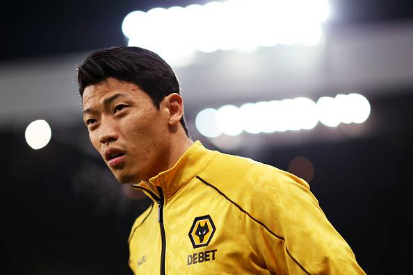 ‘韓 축구 탄식’ 황희찬 ‘최악의 선수’ 선정, 英 매체 “PL 2025-2026 울버햄튼 내 ‘최하 평점’→HWANG 혼자 잘못 아니다”
