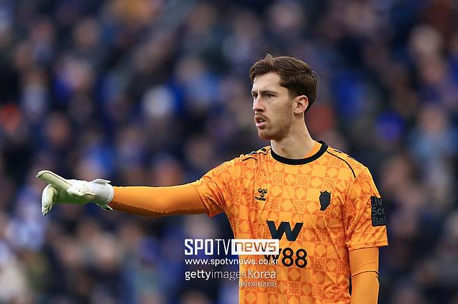 '골골골골골골골골' 토트넘에서 나가, 선방 없는 골키퍼 바꾼다…'클린시트 7' 올해 미친 GK 영입 시도