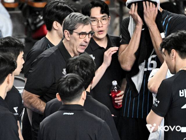 '김연경 넘었다' 30대 중반인데 아직도 韓 폭격하다니…명장 어떻게 바라볼까