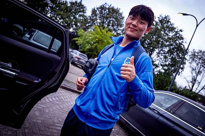 국대 FW 오현규, '英 우승팀' 입단 꿈 '와장창'…팰리스, 890억에 황희찬 동료 영입 '구두합의'