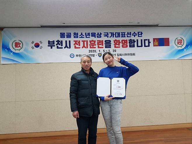 ‘女배구 흥행요정’ 인쿠시, 신인감독 김연경 전에 이 사람이 진짜 은인