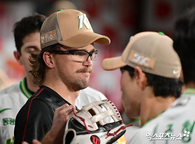 선발 자리도 불투명한데…'키움 제안 뿌리치고 귀국→LG로 한국 복귀' 이런 이유였나,