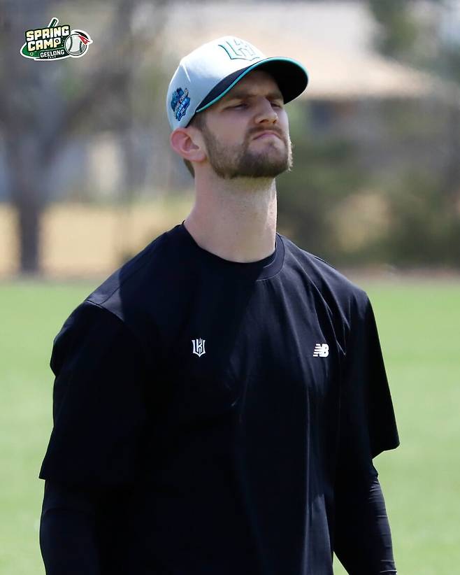 FA 10억 포수, 벌써 외인 투수 극찬받았다…두 뉴페이스의 찰떡 호흡, 마법사 군단은 설렌다